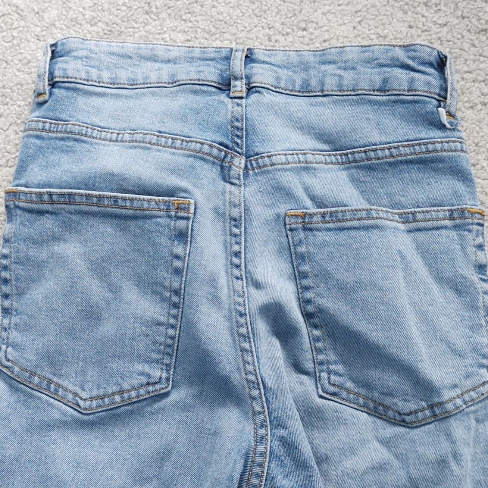 High waisted jeans - Picture 3 of 4